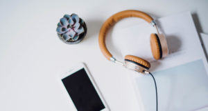 Headphone phone image